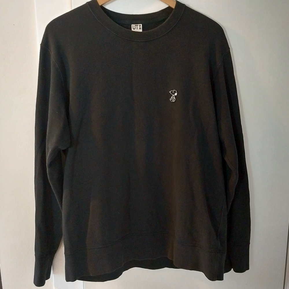 KAWS x Uniqlo x Peanuts Snoopy Men's Black Crewneck Sweatshirt